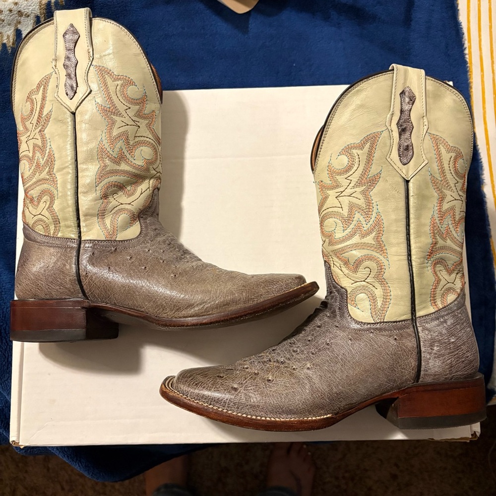 Men's 8 (Women's 9.5) Exotic Ostrich Belly Cowboy Boots – Square Toe Ranchero